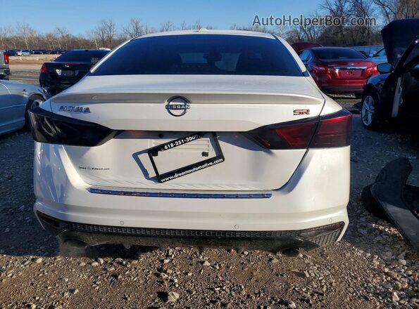 1N4AL4CV7PN394027 2023 NISSAN ALTIMA White Widok z tyłu