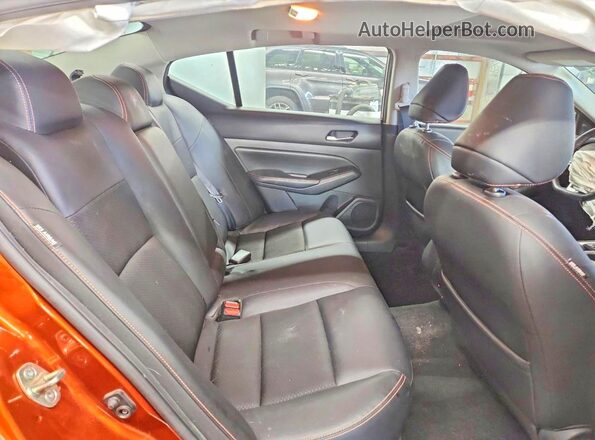 1N4AL4CVXMN307099 2021 NISSAN ALTIMA Orange Rear seats view