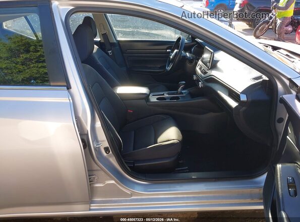 1N4BL4BV1LC149574 2020 NISSAN ALTIMA Серебряный Вид салона спереди