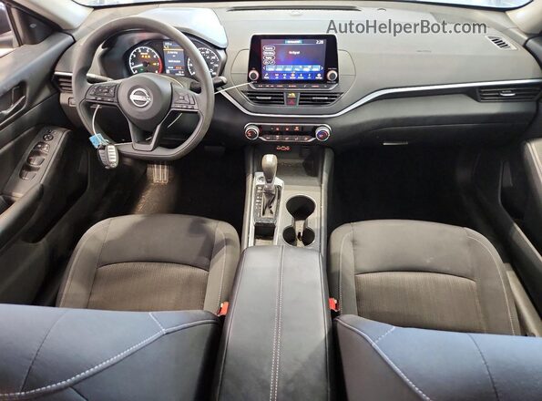 1N4BL4BV1SN345453 2025 NISSAN ALTIMA Black Widok deski rozdzielczej