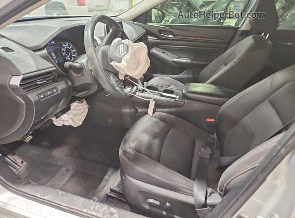 1N4BL4BV3KC227075 2019 NISSAN ALTIMA Серебряный Вид салона спереди