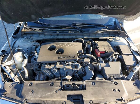 1N4BL4BV4LC151528 2020 NISSAN ALTIMA Серебряный Вид задней части салона