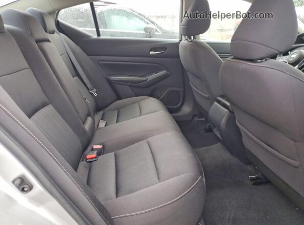 1N4BL4BV6LC225404 2020 NISSAN ALTIMA Silver Rear seats view