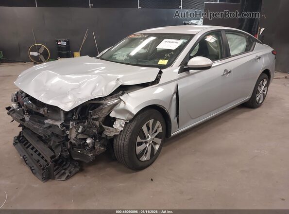1N4BL4BV9NN412014 2022 NISSAN ALTIMA Silver Przód lewy