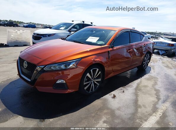 1N4BL4CV0LC277514 2020 NISSAN ALTIMA Orange Vista tres cuartos delantera izquierda