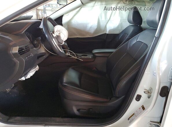 1N4BL4CV8MN373171 2021 NISSAN ALTIMA White Սալոնի դիմացի տեսք