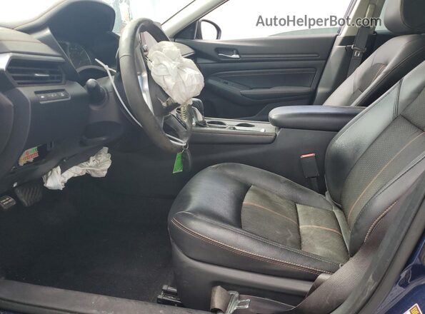 1N4BL4CV9KC207699 2019 NISSAN ALTIMA Синий Вид салона спереди