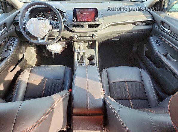 1N4BL4CW2MN397457 2021 NISSAN ALTIMA Silver Widok deski rozdzielczej