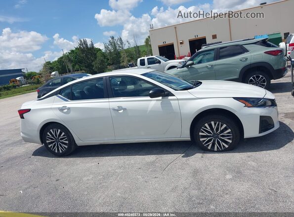 1N4BL4DV4SN308555 2025 NISSAN ALTIMA Белый Вид щитка приборов