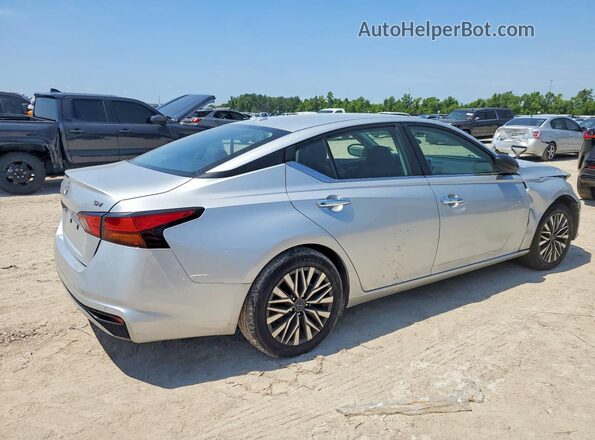 1N4BL4DV6RN346962 2024 NISSAN ALTIMA Silver Rear right