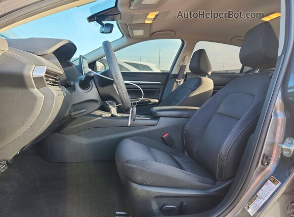 1N4BL4DV8NN359657 2022 NISSAN ALTIMA Gray Vista interior delantera