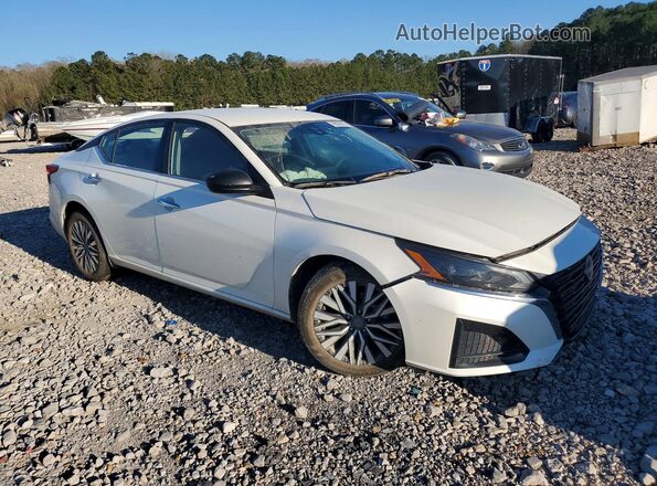 1N4BL4DV8RN434041 2024 NISSAN ALTIMA White Delantero derecho