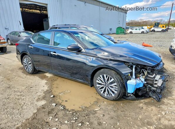 1N4BL4DW3RN414787 2024 NISSAN ALTIMA Черный Передняя правая четверть