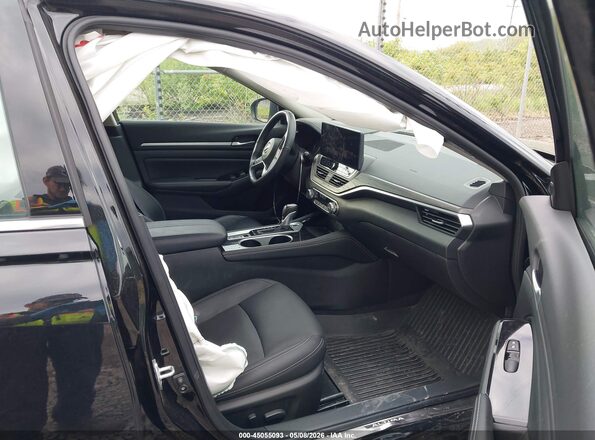 1N4BL4EW2SN337575 2025 NISSAN ALTIMA Черный Вид салона спереди