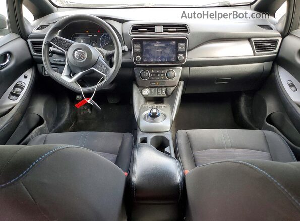 1N4BZ1CP4KC320278 2019 NISSAN LEAF Gray Առջևի վահանակի տեսք