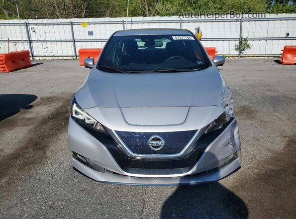 1N4BZ1CP5LC310117 2020 NISSAN LEAF Silver Widok z przodu