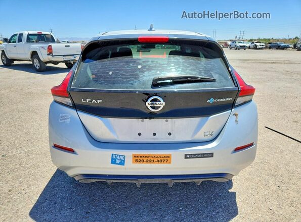 1N4BZ1CP8KC318419 2019 NISSAN LEAF Silver უკანა ხედი