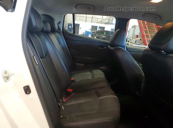 1N4BZ1DP9LC300317 2020 NISSAN LEAF Белый Вид задней части салона