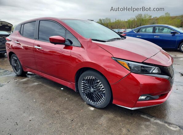 1N4CZ1CV5SC564167 2025 NISSAN LEAF Красный Передняя правая четверть