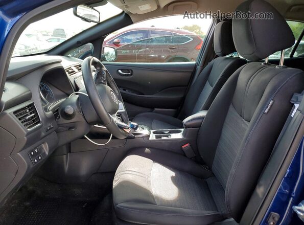 1N4CZ1CV7PC550097 2023 NISSAN LEAF Синий Вид салона спереди