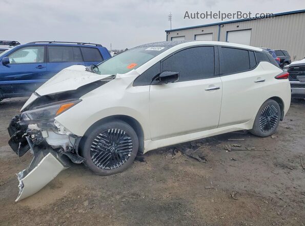 1N4CZ1CVXPC563281 2023 NISSAN LEAF White Передня ліва чверть