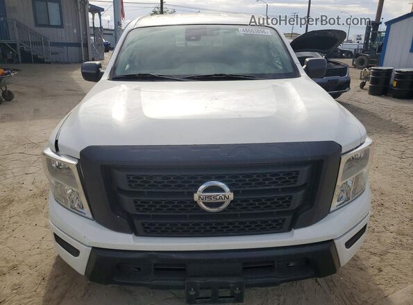 1N6AA1EE2NN103522 2022 NISSAN TITAN Белый Вид спереди