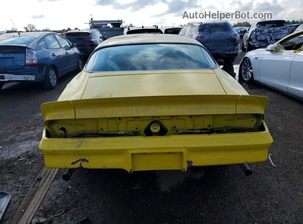 1Q87L9N622596 1979 CHEVROLET CAMARO Желтый Вид сзади