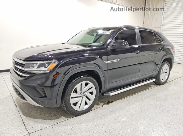 1V25E2CA0LC229870 2020 VOLKSWAGEN ATLAS Черный Передняя левая четверть