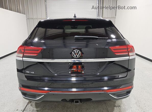 1V25E2CA0LC229870 2020 VOLKSWAGEN ATLAS Черный 