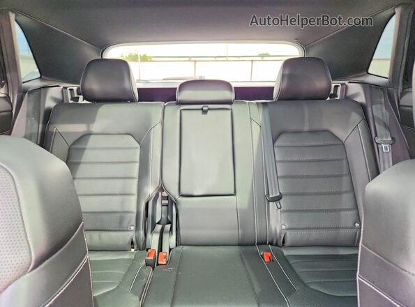 1V2AE2CA6RC211638 2024 VOLKSWAGEN ATLAS Black Widok tylnych siedzeń