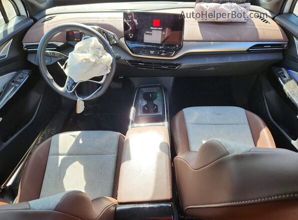 1V2BMPE87RC006487 2024 VOLKSWAGEN ID.4 Белый Вид панели приборов