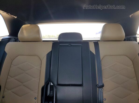1V2DE2CA8SC217038 2025 VOLKSWAGEN ATLAS Blue Вид задніх сидінь
