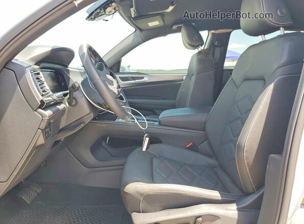 1V2DE2CAXSC227294 2025 VOLKSWAGEN ATLAS Белый Вид салона спереди