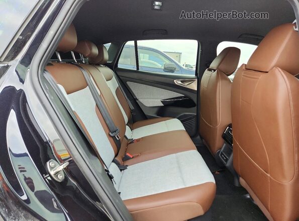 1V2DNPE85PC042262 2023 VOLKSWAGEN ID.4 Черный Вид задней части салона