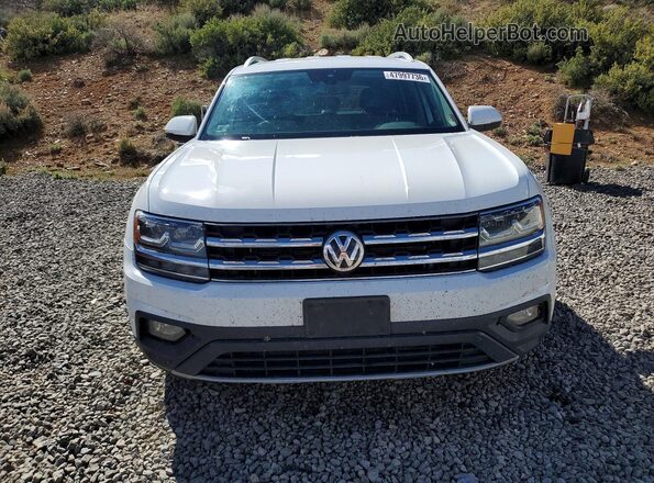 1V2DR2CA6JC520211 2018 VOLKSWAGEN ATLAS Белый Вид спереди