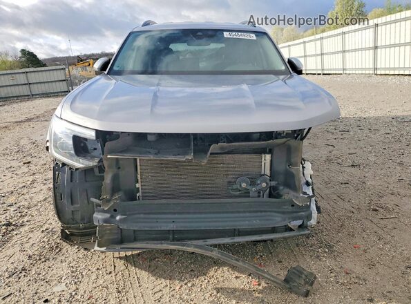 1V2DR2CA8RC509075 2024 VOLKSWAGEN ATLAS Серебряный Вид спереди