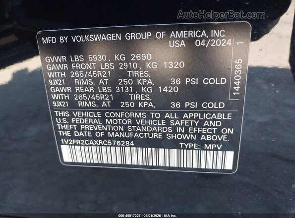1V2FR2CAXRC576284 2024 VOLKSWAGEN ATLAS Черный Вид подкапотного пространства