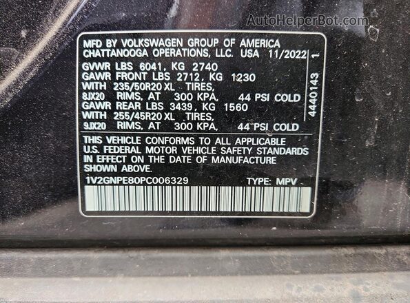 1V2GNPE80PC006329 2023 VOLKSWAGEN ID.4 Черный Вид наклейки с VIN-кодом