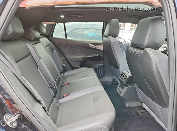 1V2GNPE80PC006329 2023 VOLKSWAGEN ID.4 Черный Вид задней части салона