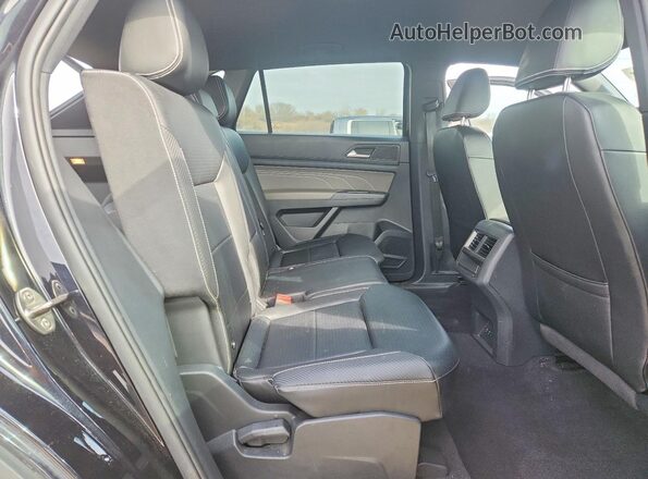 1V2HE2CA2PC223507 2023 VOLKSWAGEN ATLAS Black Widok wnętrza z tyłu