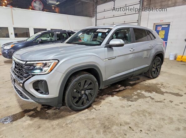 1V2HE2CA2RC232162 2024 VOLKSWAGEN ATLAS Серебряный Передняя левая четверть