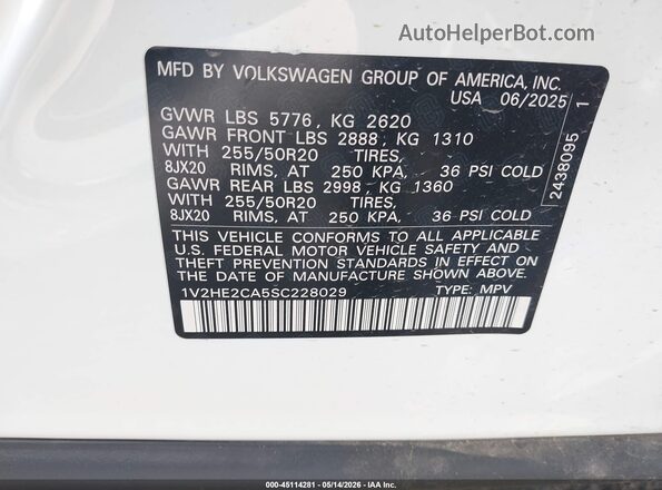 1V2HE2CA5SC228029 2025 VOLKSWAGEN ATLAS White Widok komory silnika