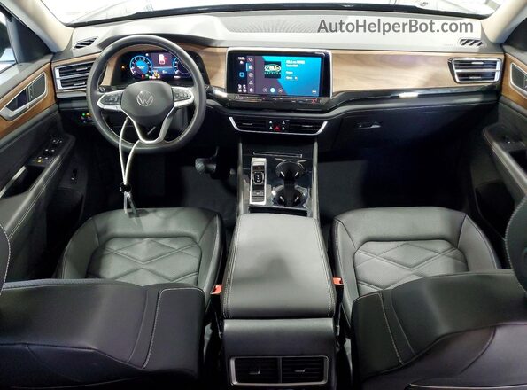 1V2HR2CA8SC572989 2025 VOLKSWAGEN ATLAS Черный Вид панели приборов