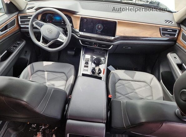 1V2HR2CA9RC537985 2024 VOLKSWAGEN ATLAS Белый Вид панели приборов