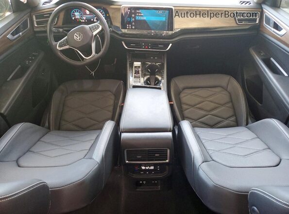 1V2HR2CA9SC558874 2025 VOLKSWAGEN ATLAS Серебряный Вид панели приборов