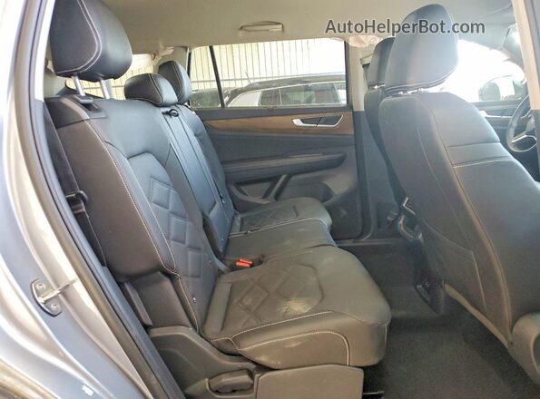 1V2HR2CA9SC558874 2025 VOLKSWAGEN ATLAS Серебряный Вид задней части салона