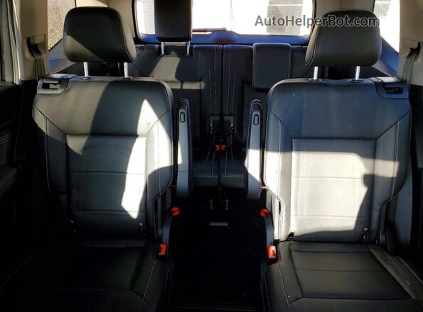 1V2JR2CAXPC519042 2023 VOLKSWAGEN ATLAS Gray Rear seats view
