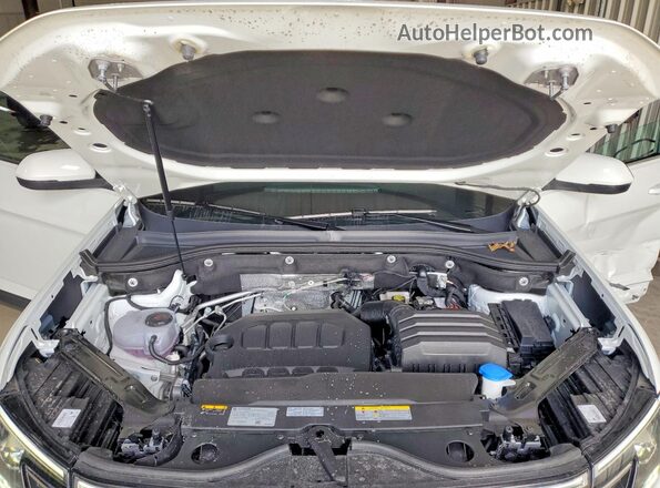 1V2KN2CA3TC532032 2026 VOLKSWAGEN ATLAS White Widok komory silnika