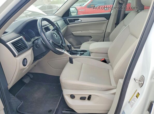 1V2LR2CA2KC520753 2019 VOLKSWAGEN ATLAS Белый Вид салона спереди