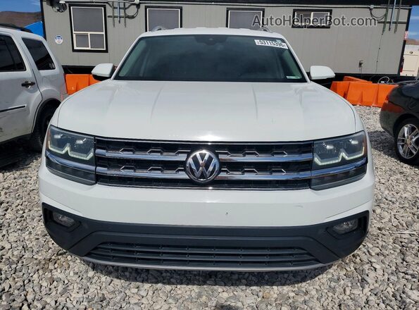 1V2LR2CA8JC518472 2018 VOLKSWAGEN ATLAS White Widok z przodu